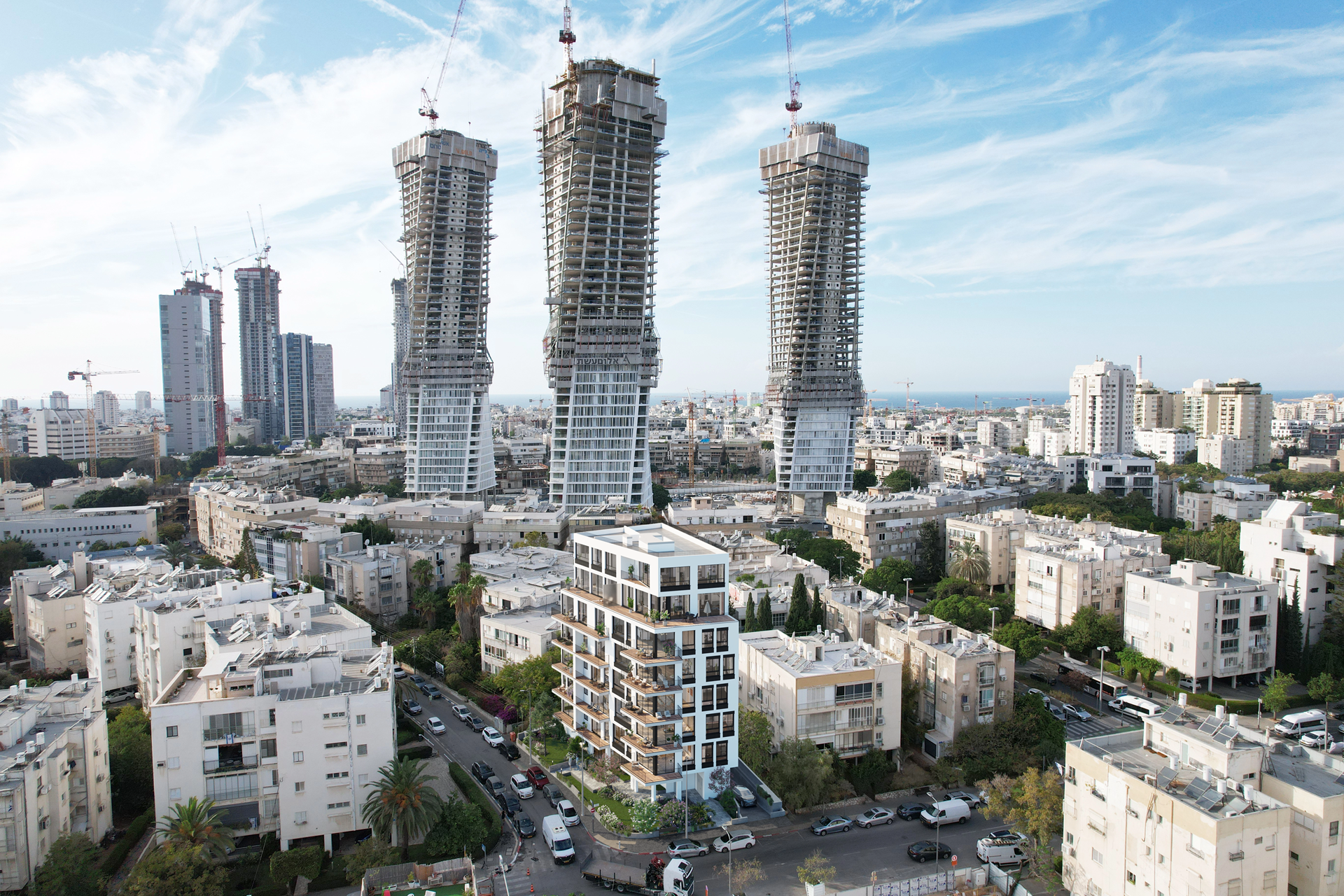 מבט אווירי על ליסין 15 בפינת רחוב שקטה בלב הצפון הישן